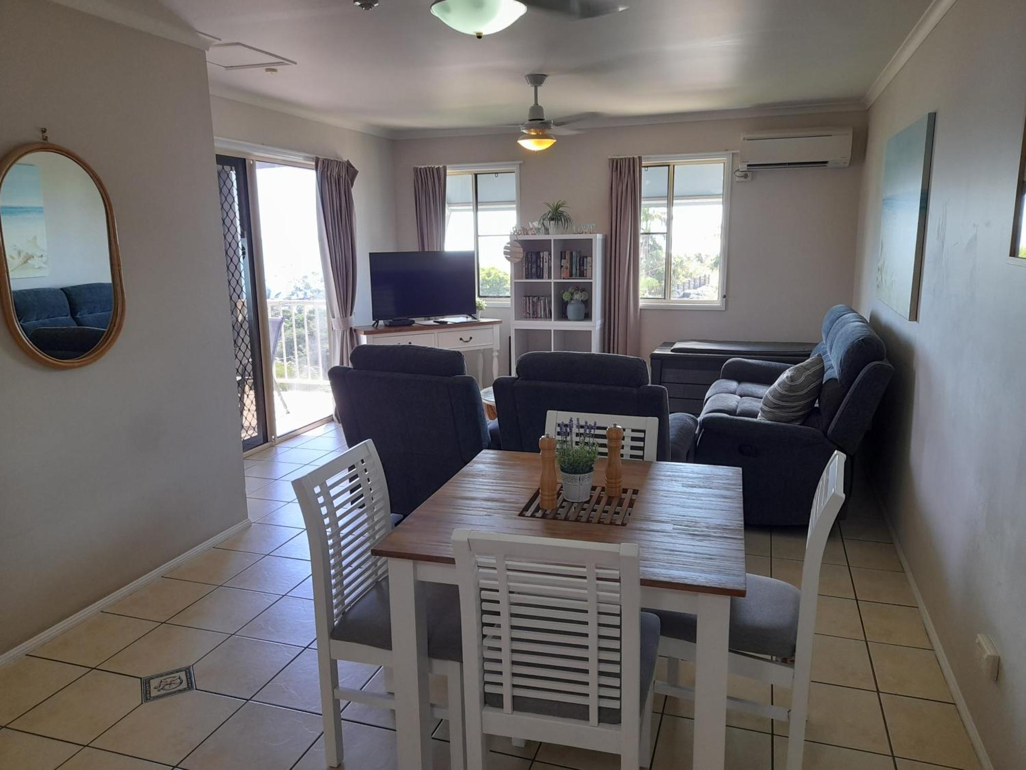 Airlie Apartments Airlie Beach Buitenkant foto